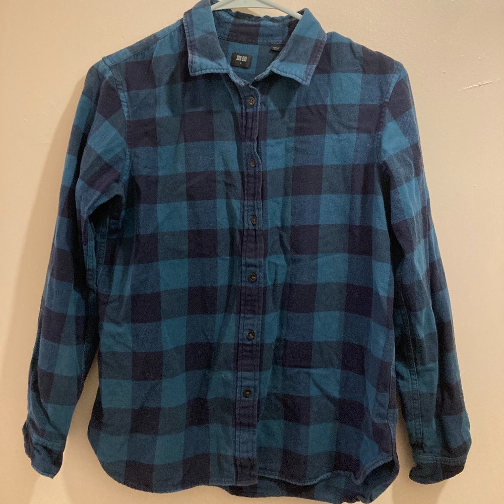 Black and Blue/Green UNIQLO Flannel Check Button Down Shirt Size S